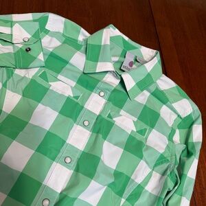 Stio Womens XS Eddy Long Sleeve Green Check Pearl Snap Western Shirt Performance